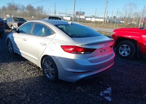 2017 Hyundai Elantra Se из США, поврежденный, VIN 5NPD84LFXHH180295